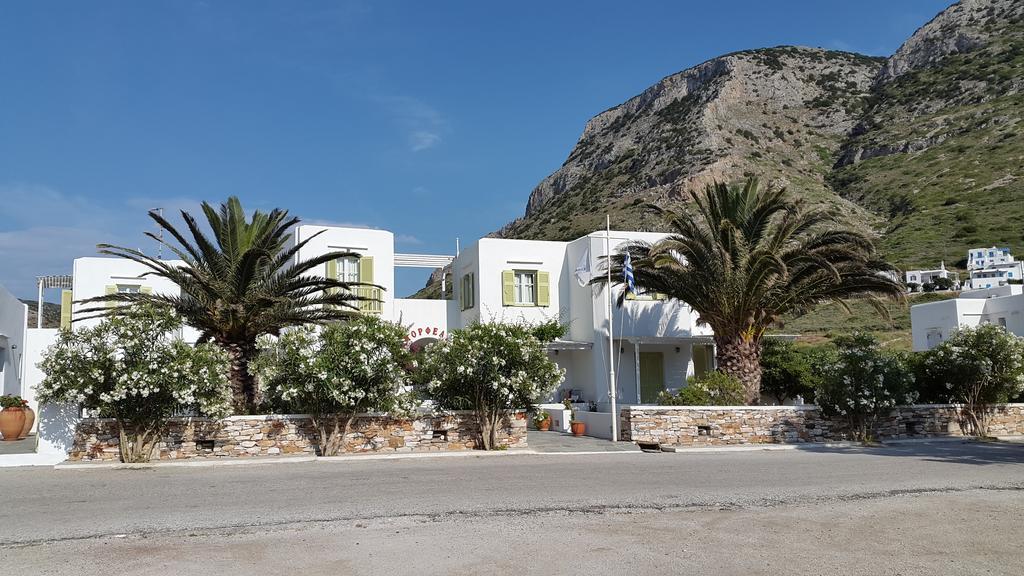 Morpheas Pension Rooms & Apartments Kamares  Bagian luar foto