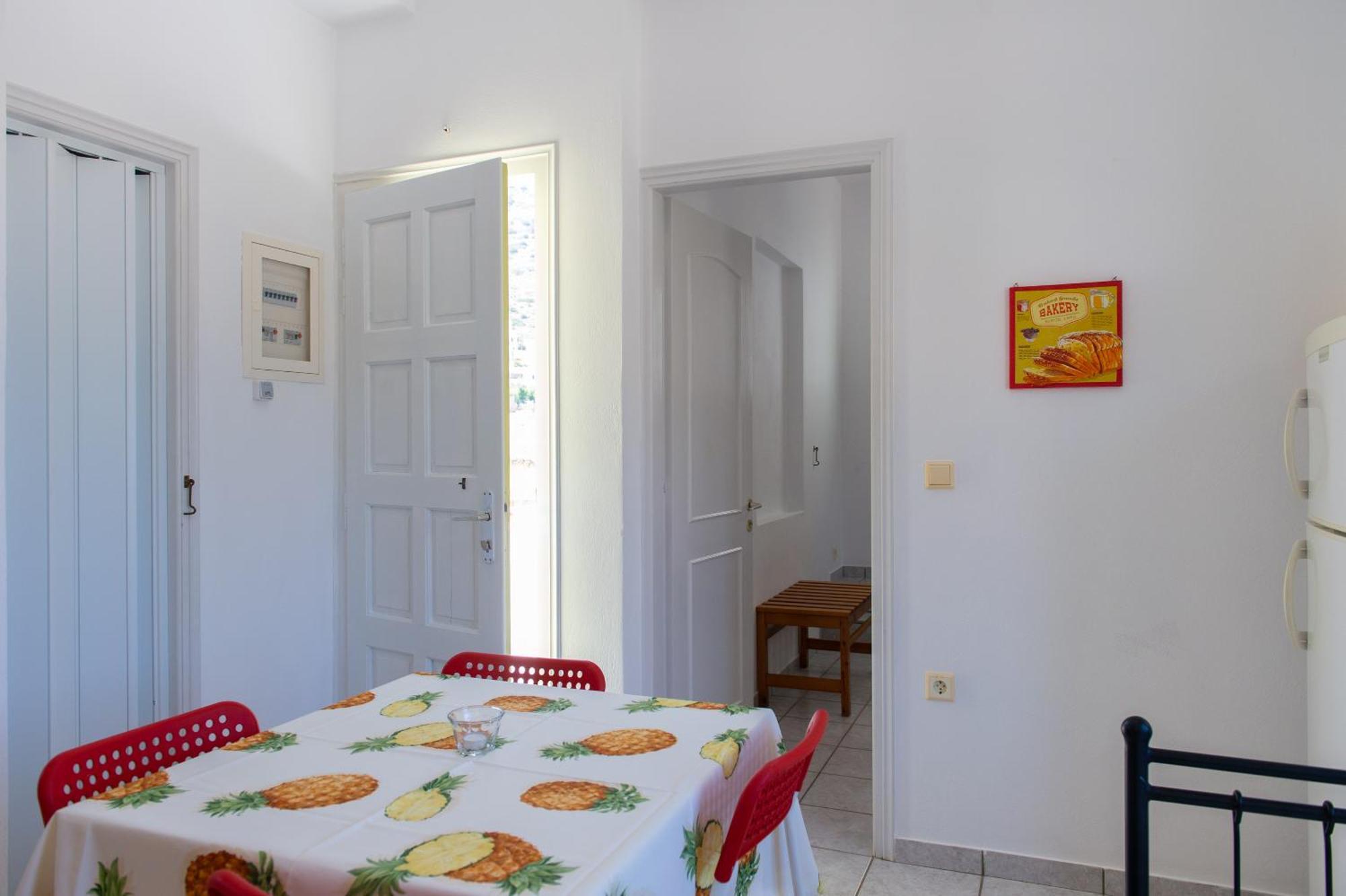 Morpheas Pension Rooms & Apartments Kamares  Ruang foto