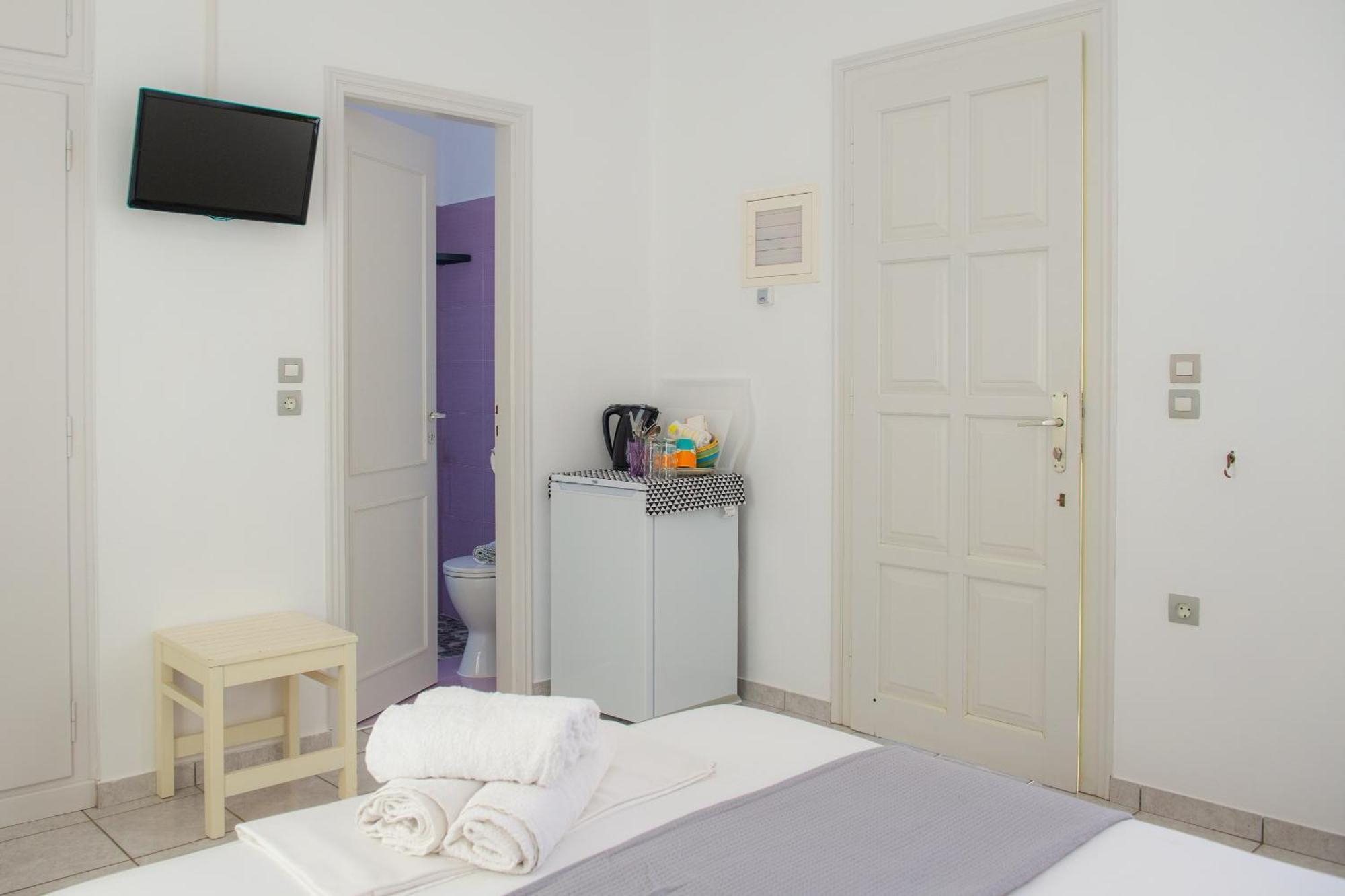 Morpheas Pension Rooms & Apartments Kamares  Ruang foto